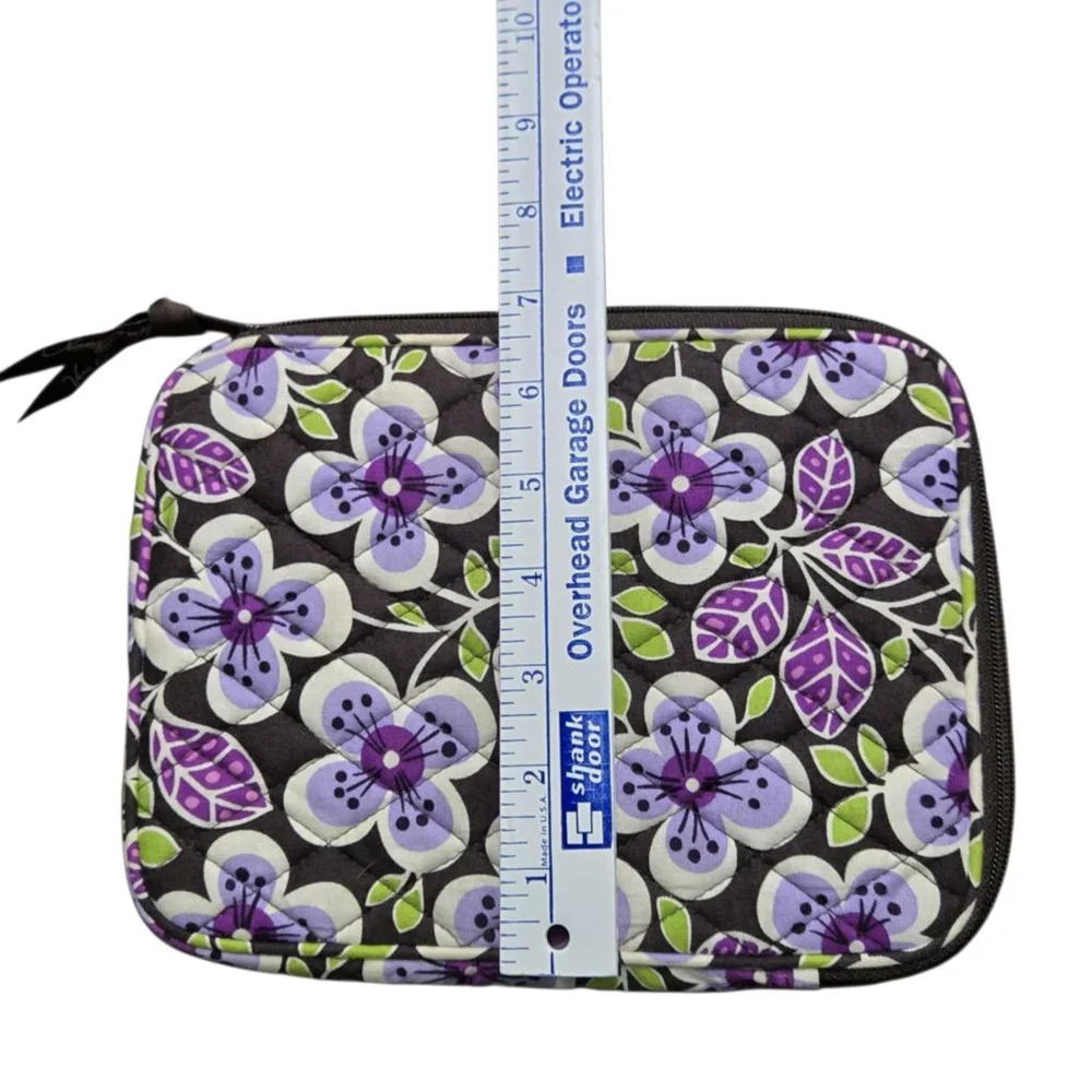 Vera Bradley Plum Petals Fall 2011 Tablet Case I-pad Sleeve Purple Floral Padded